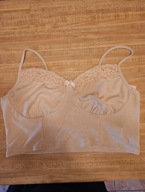 SHEIN Other - SHEIN MOD Beige Ribbed Lace Trim Crop Cami Top 1XL